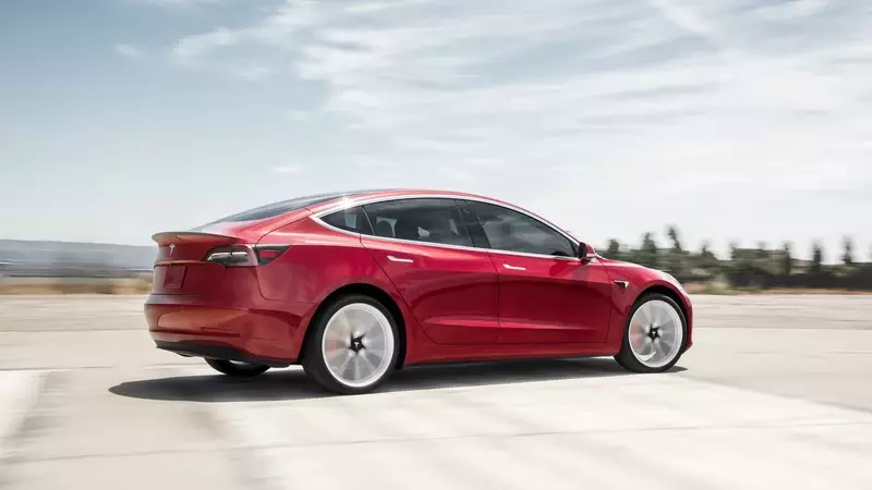 Tesla launches Track Pack, updates Model 3's track mode.