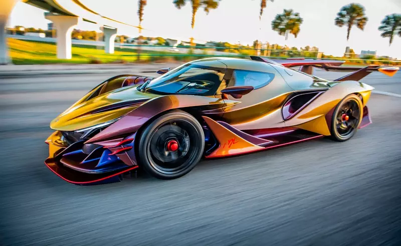 Apollo Intensa Emozione, produced in a limited edition of 10 pieces, three of which are now in North America.