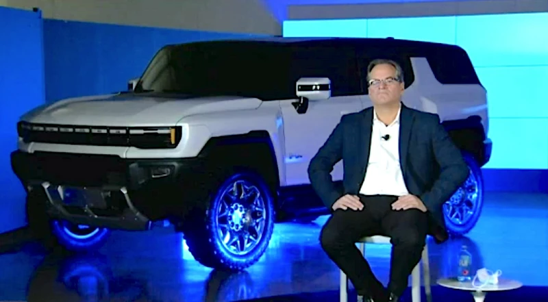 GM unveiled designs for the GMC Hummer SUV and Chevrolet's electric pickup truck.