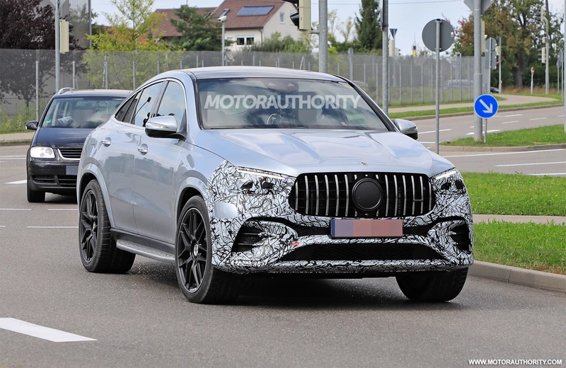 Spy shots of the 2024 Mercedes-Benz AMG GLE 53 Coupe: minor updates announced.