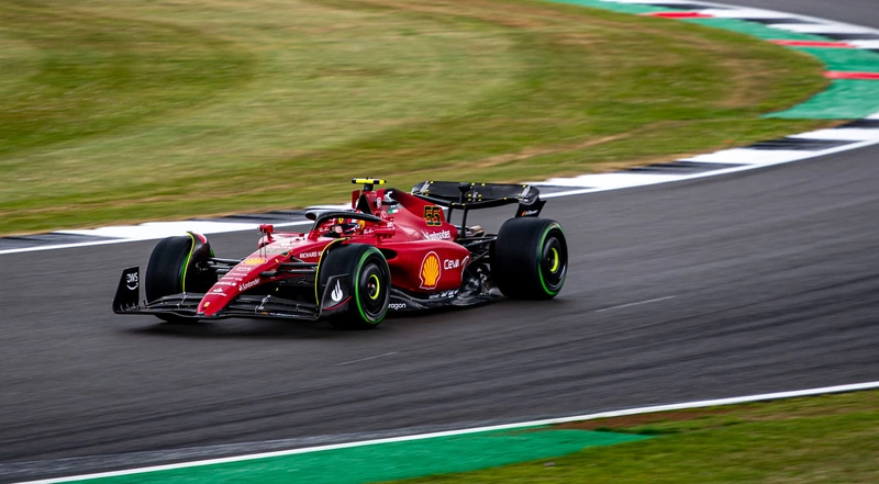 Ferrari's Sainz wins first British Grand Prix in Formula One in 2022