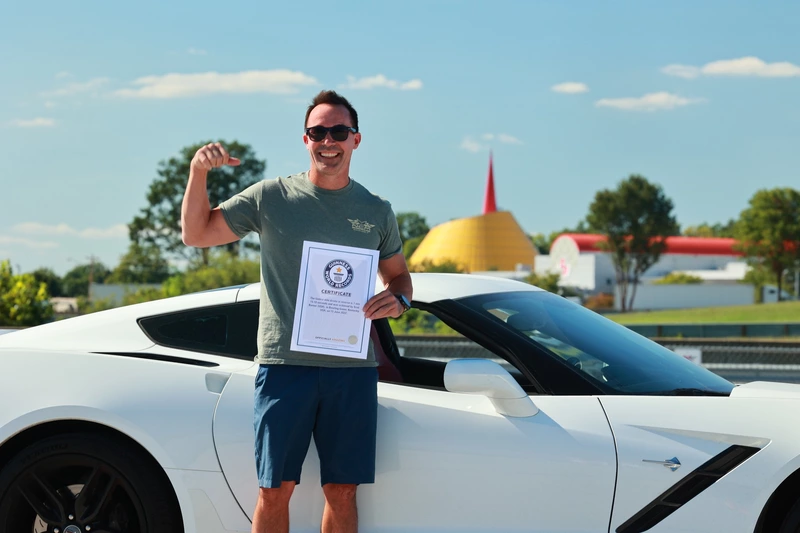 Guinness World Record, Fastest Reverse Mile 1:15.18 established.