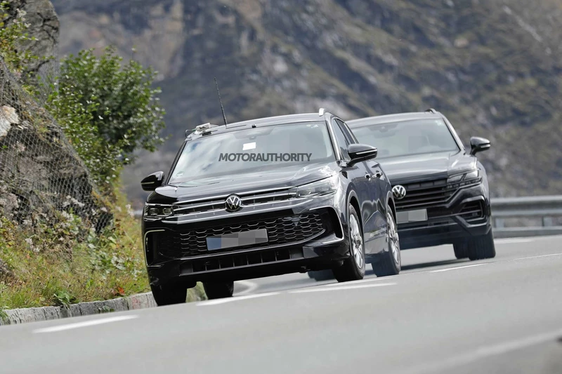 2025 Volkswagen Tiguan Spy Shots: First Look at the New Crossover