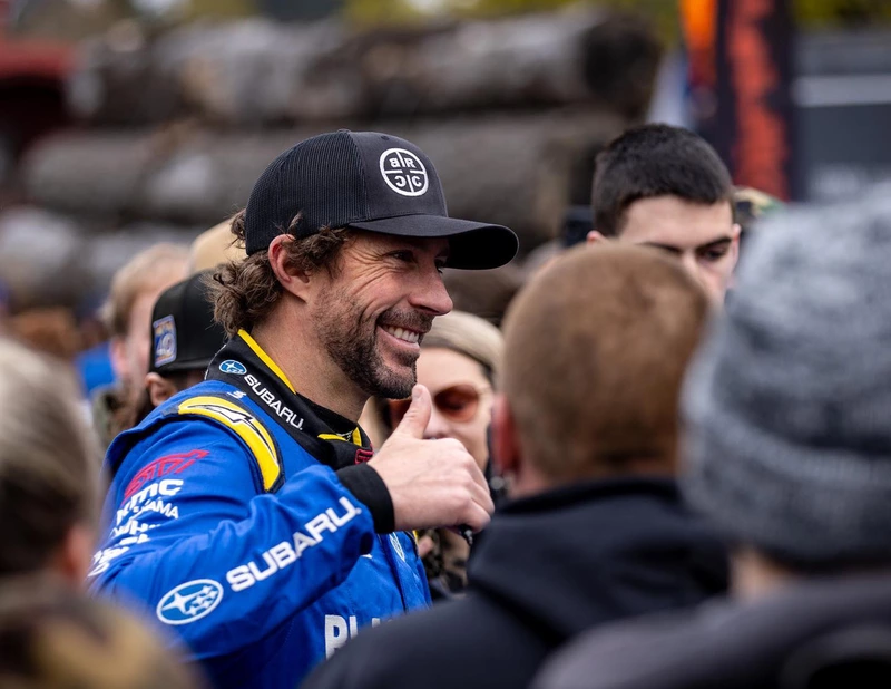 Travis Pastrana and Jimmie Johnson will qualify for the 2023 Daytona 500 race.