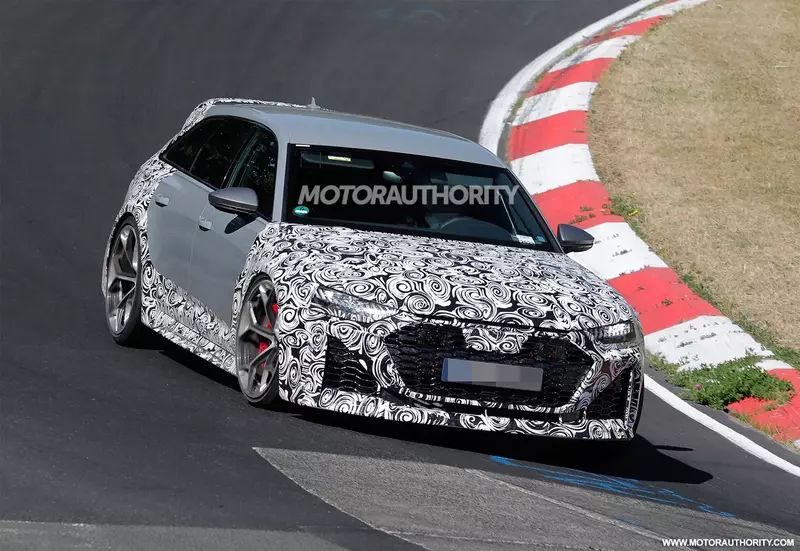 2025 Audi RS 6 Avant GT Spy Shots and Video