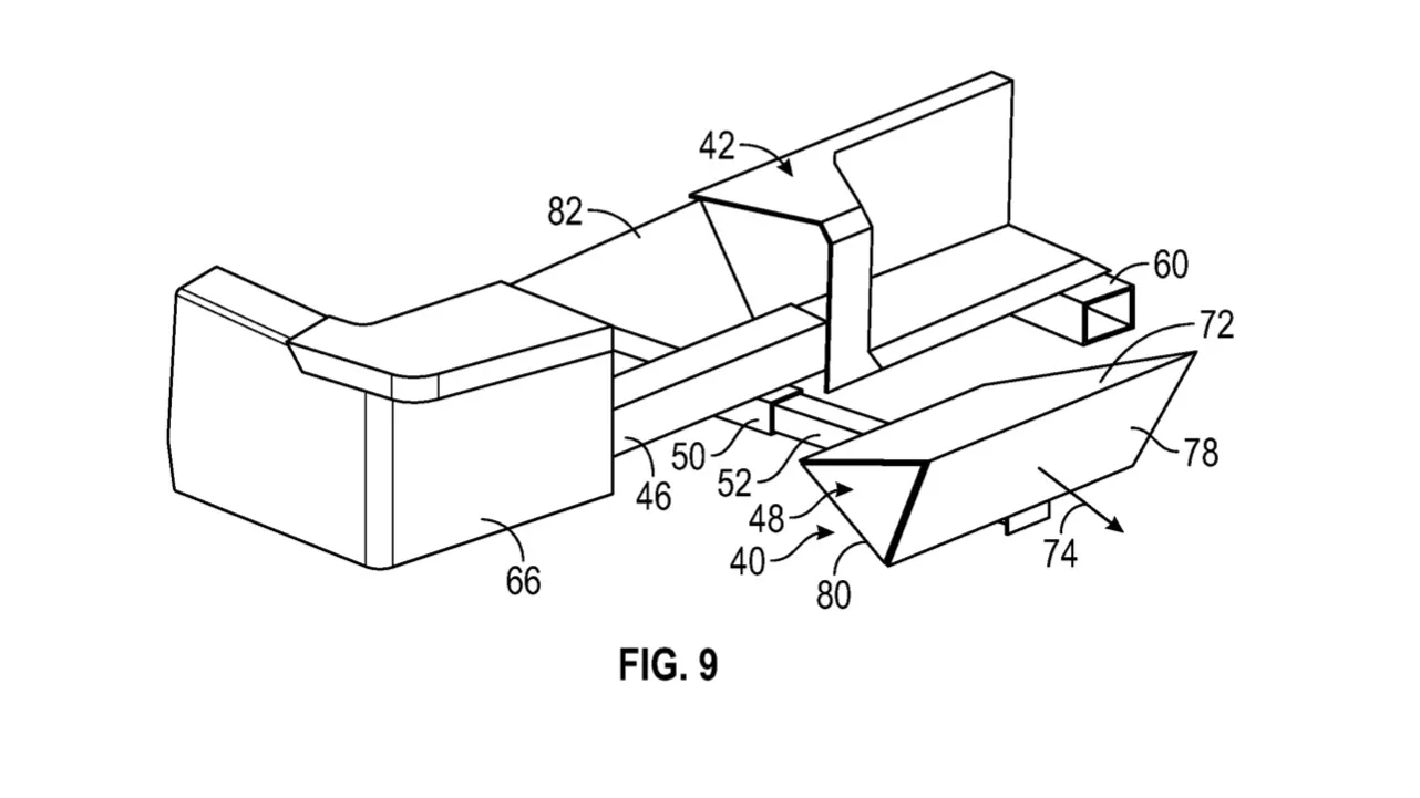 Ford designs expandable steps for the rear bumper of the pickup