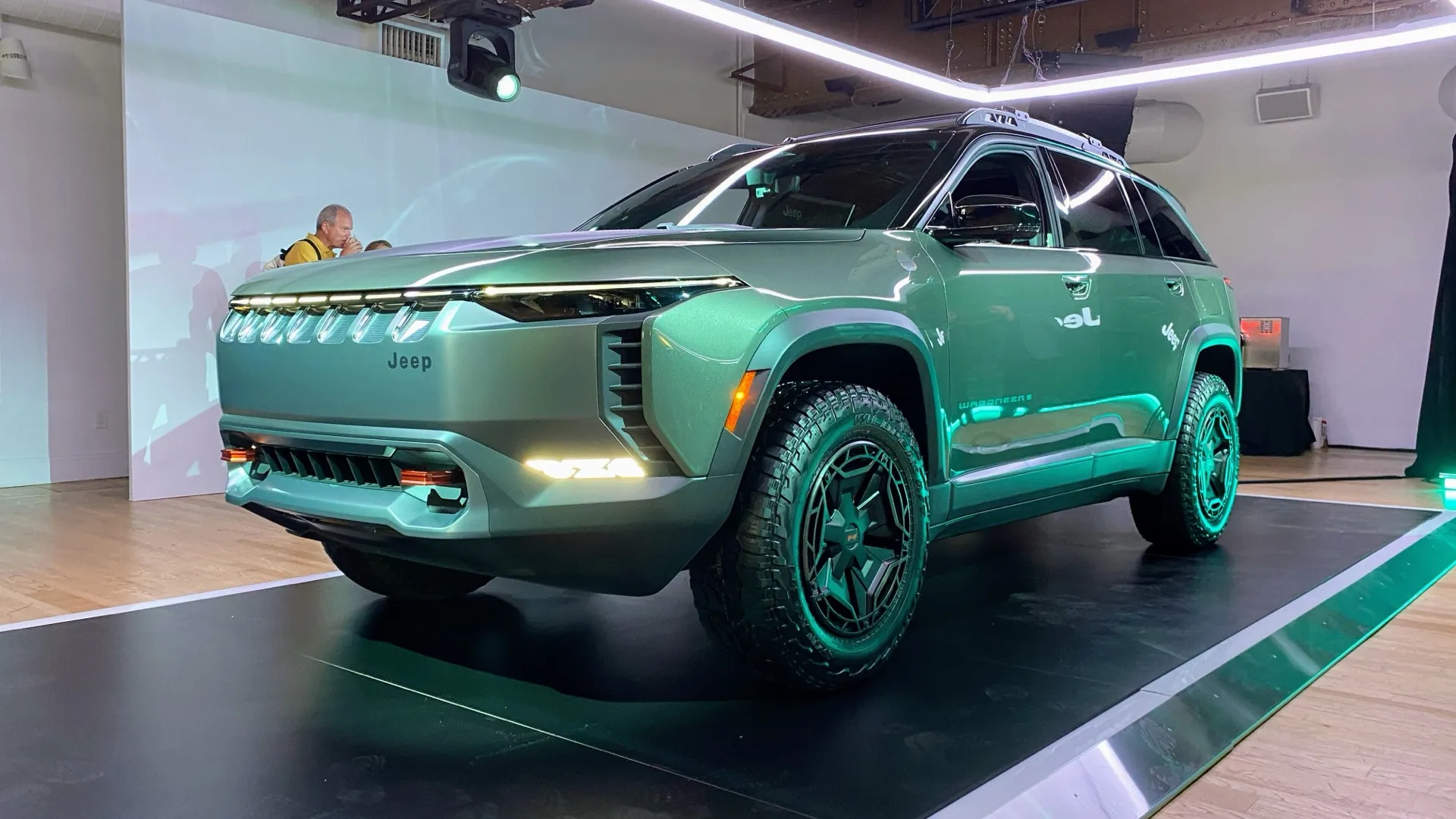 electric off-road? Jeep Wagoneer's Trailhawk concept aims at the desert