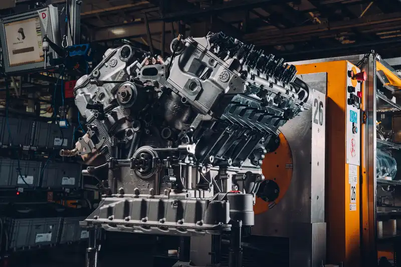 Bentley completes the last W-12 engine